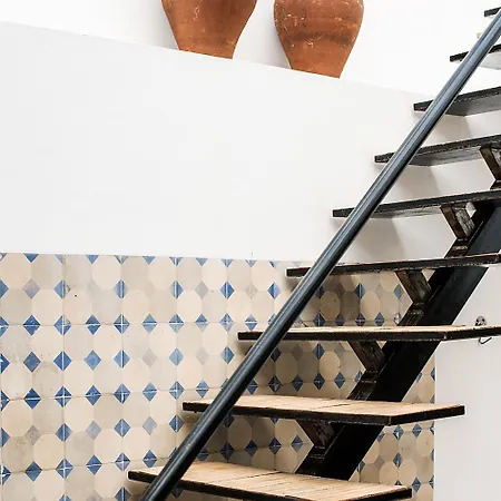 Homes Modern Cozy Townhouse With 2 Bedrooms And Patio In The Old Town 別荘 *