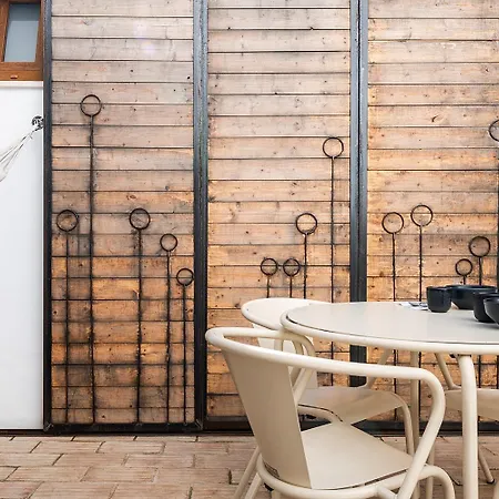 Homes Modern Cozy Townhouse With 2 Bedrooms And Patio In The Old Town 別荘 *