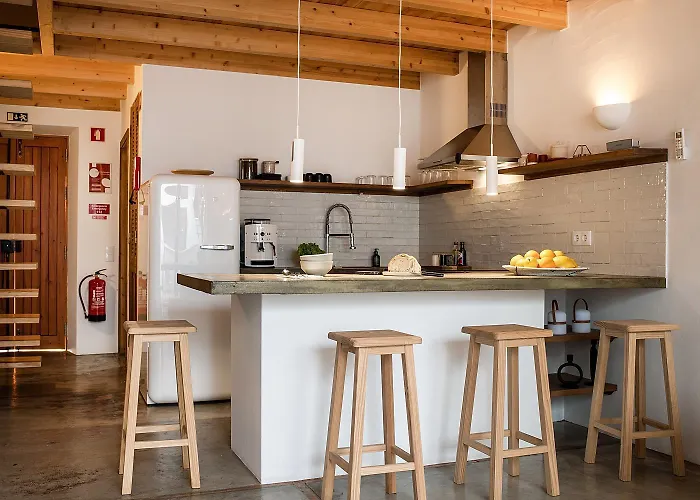 Homes Modern Cozy Townhouse With 2 Bedrooms And Patio In The Old Town