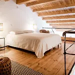 Homes Modern Cozy Townhouse With 2 Bedrooms And Patio In The Old Town * Portimão