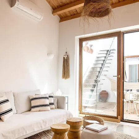 Homes Modern Cozy Townhouse With 2 Bedrooms And Patio In The Old Town 度假居 波尔蒂芒