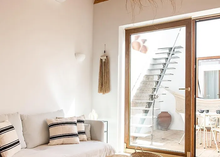 Homes Modern Cozy Townhouse With 2 Bedrooms And Patio In The Old Town